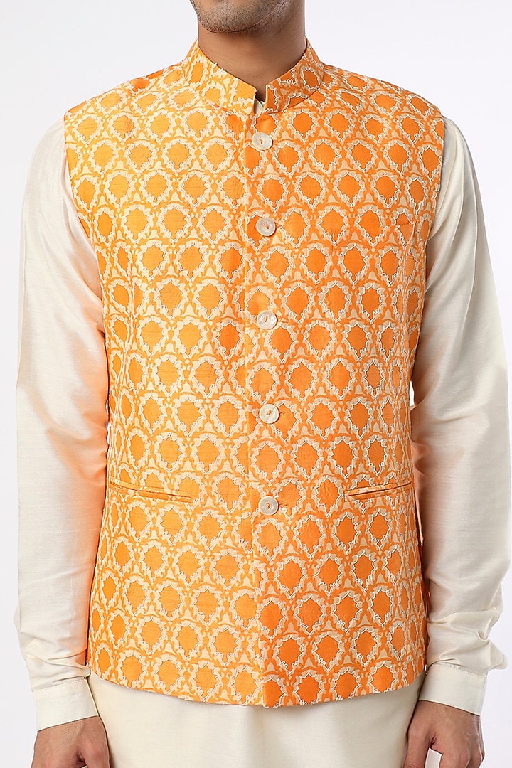 Orange Tussar Block Printed Bundi Jacket Set by Krishna Mehta Men at Pernia's Pop Up Shop