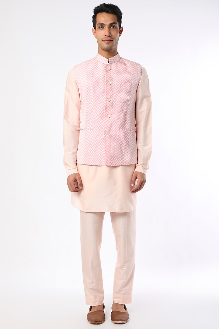 Pink Kurta Set With Bundi Jacket by Krishna Mehta Men