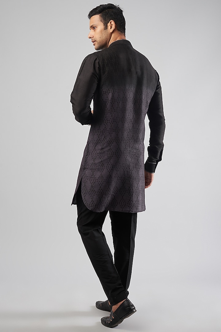 Black & Grey Tussar Printed Kurta Set by Krishna Mehta Men at Pernia's Pop Up Shop
