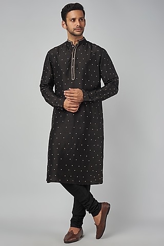 Black Tussar Embroidered Kurta Set by Krishna Mehta Men