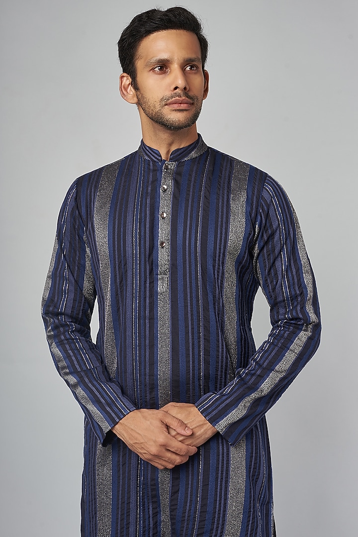 Navy Blue Cotton Viscose Embroidered Kurta Set by Krishna Mehta Men at Pernia's Pop Up Shop