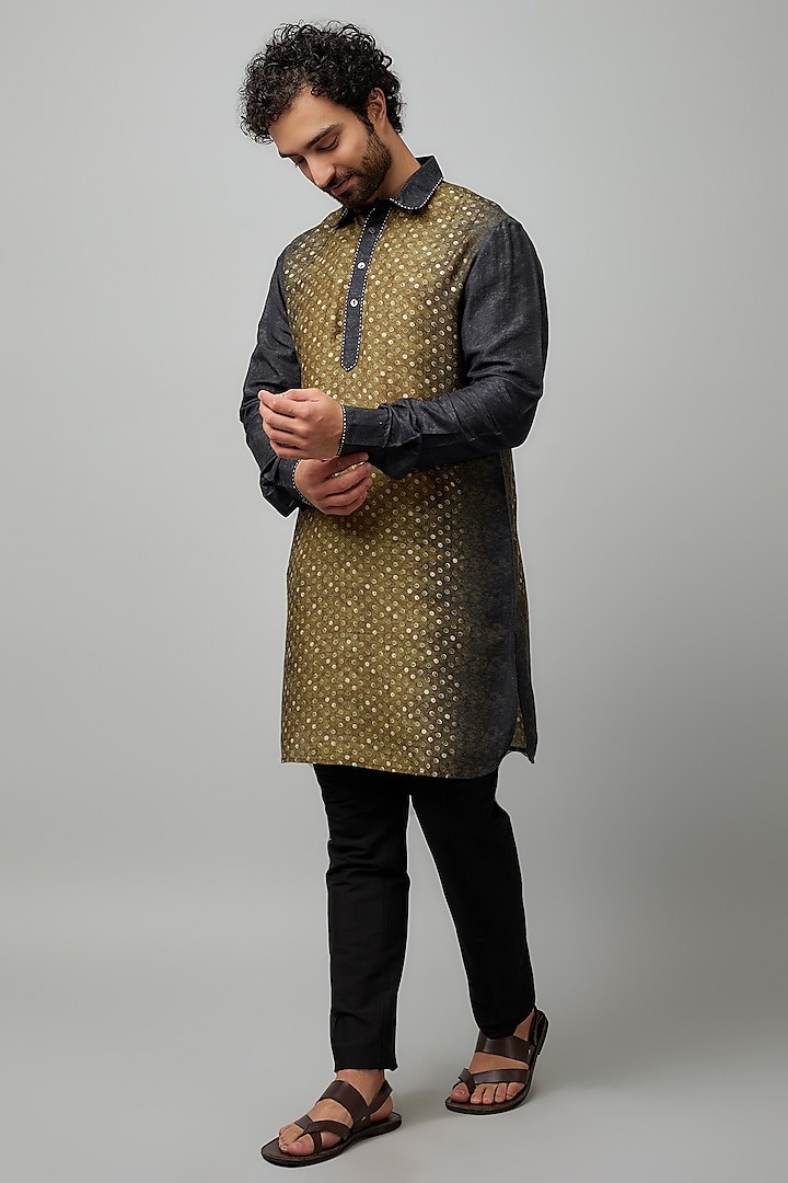 Mustard Tussar Batik Printed Kurta Set by Krishna Mehta Men