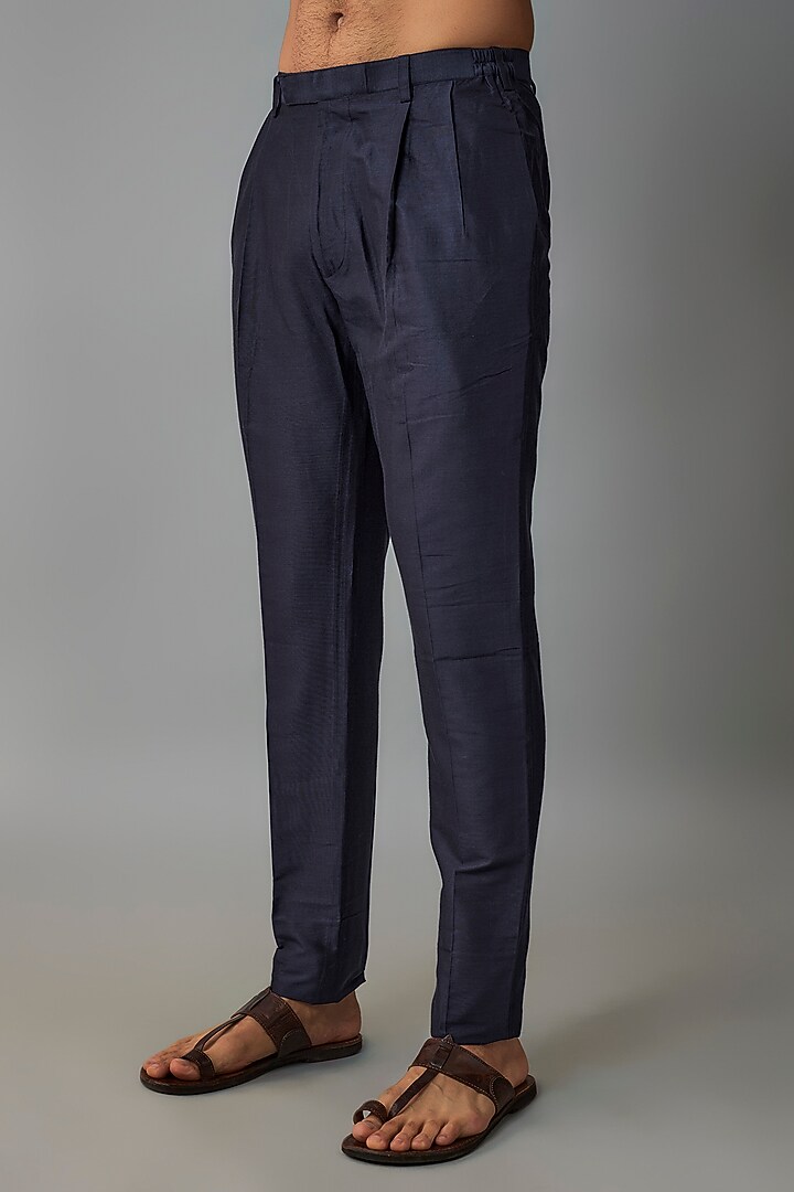 Dark Blue Ombre Silk Hand Embroidered Kurta Set by Krishna Mehta Men at Pernia's Pop Up Shop