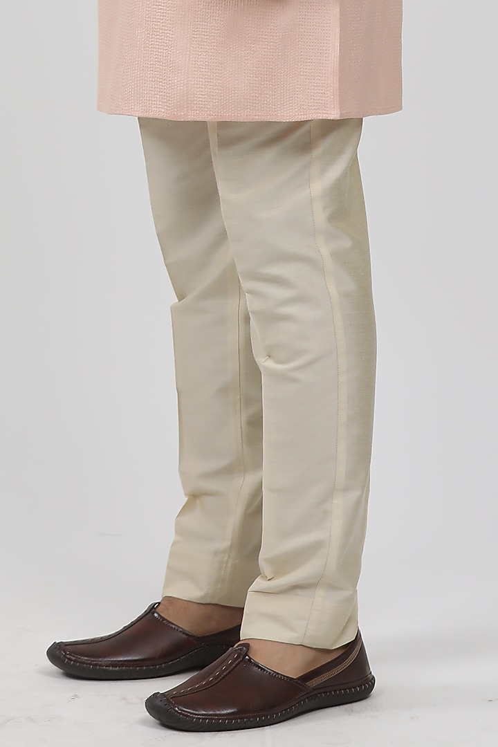 Peach Cotton Viscose Textured Kurta Set by Krishna Mehta Men at Pernia's Pop Up Shop