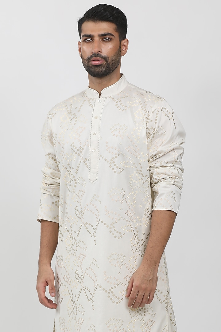 Off-White Cotton Viscose Embroidered Kurta Set by Krishna Mehta Men at Pernia's Pop Up Shop