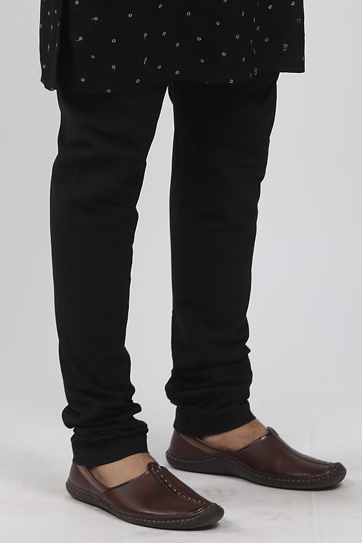 Black Tussar Embroidered Kurta Set by Krishna Mehta Men at Pernia's Pop Up Shop