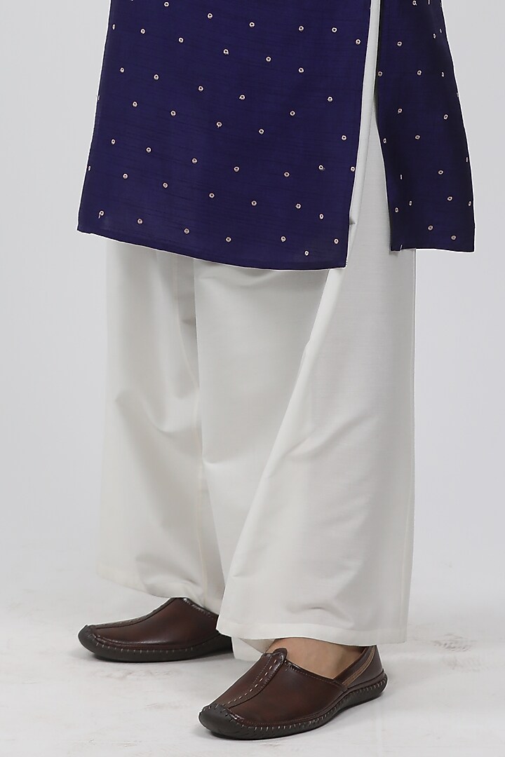 Purple Tussar Embroidered Kurta Set by Krishna Mehta Men at Pernia's Pop Up Shop