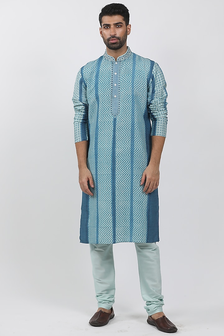 Blue Tussar Tie-Dye Kurta Set by Krishna Mehta Men at Pernia's Pop Up Shop