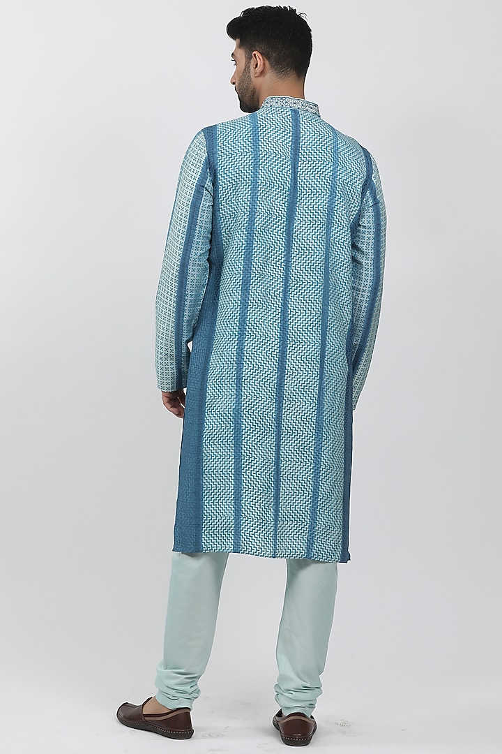 Blue Tussar Tie-Dye Kurta Set by Krishna Mehta Men at Pernia's Pop Up Shop
