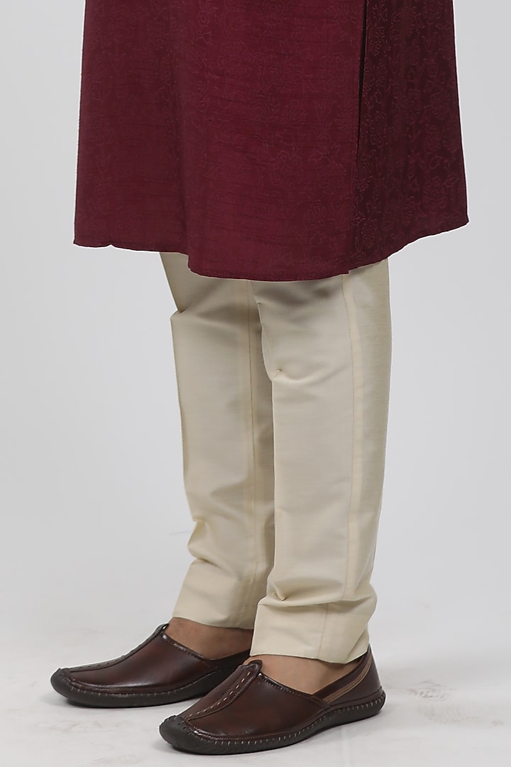 Maroon Tussar Hand Block Printed Kurta Set by Krishna Mehta Men at Pernia's Pop Up Shop