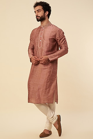 Pink Embroidered Kurta Set by Krishna Mehta Men
