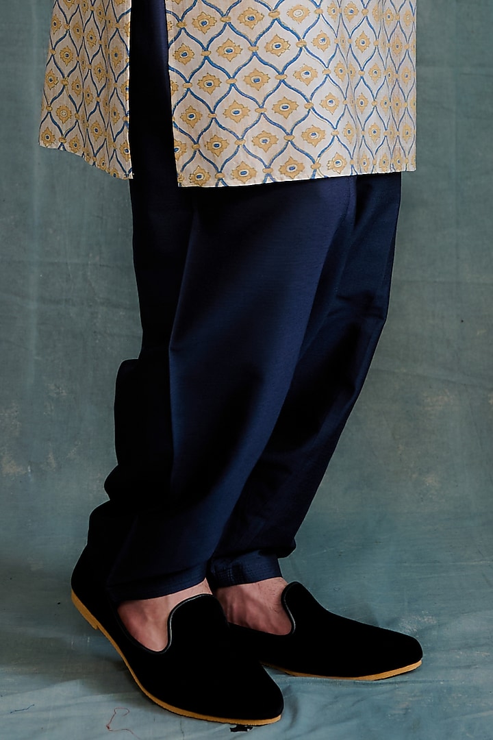 Gold Tussar Block Printed & Zardosi Embroidered Kurta Set by Krishna Mehta Men at Pernia's Pop Up Shop