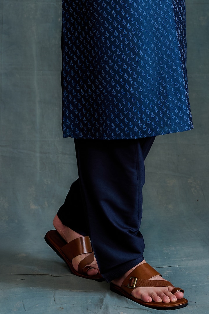 Navy Chanderi Gota Work & Block Printed Kurta Set by Krishna Mehta Men at Pernia's Pop Up Shop