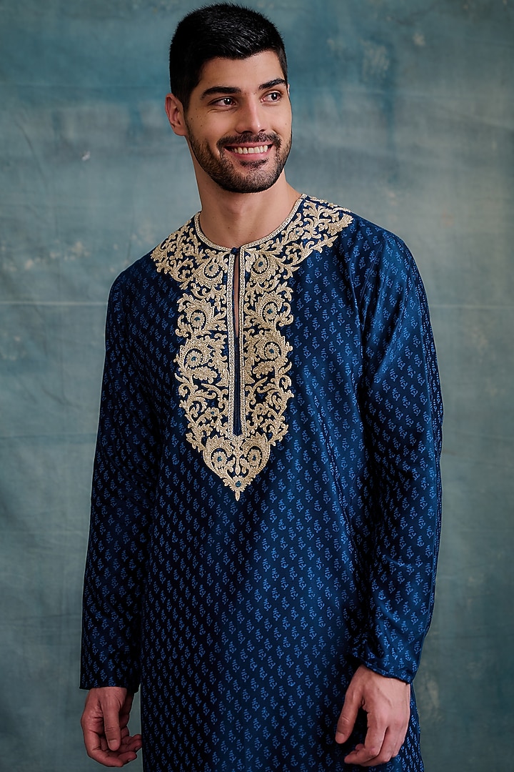 Navy Chanderi Gota Work & Block Printed Kurta Set by Krishna Mehta Men at Pernia's Pop Up Shop