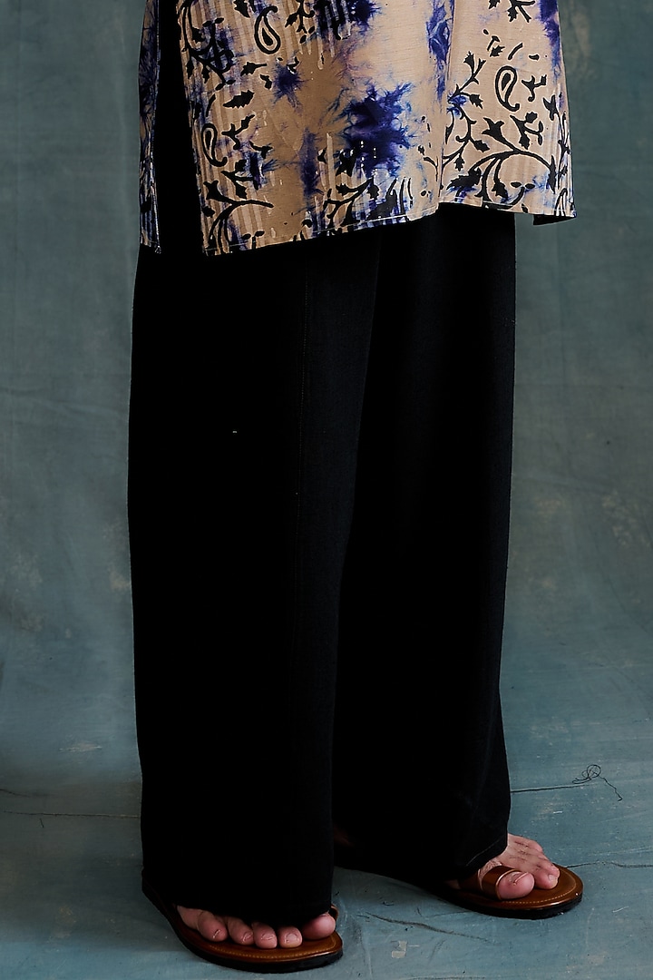 Beige & Blue Tie-Dye Tussar Floral Block Printed Kurta Set by Krishna Mehta Men at Pernia's Pop Up Shop