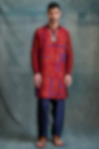 Maroon Tussar Block Printed & Zardosi Embroidered Kurta Set by Krishna Mehta Men at Pernia's Pop Up Shop