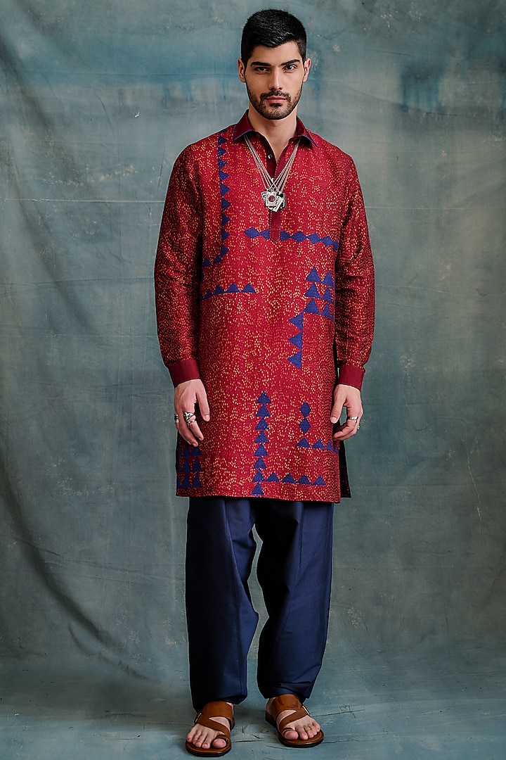 Maroon Tussar Block Printed & Zardosi Embroidered Kurta Set by Krishna Mehta Men at Pernia's Pop Up Shop