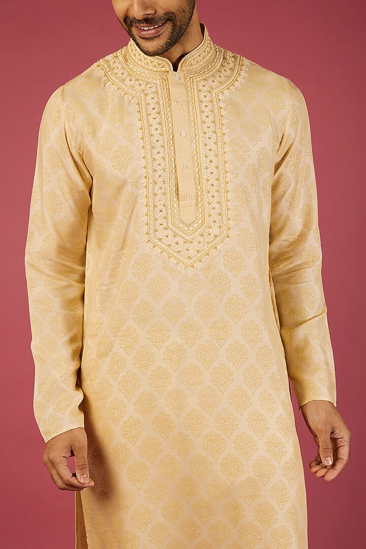 Yellow Tussar Printed & Embroidered Kurta Set by Krishna Mehta Men at Pernia's Pop Up Shop
