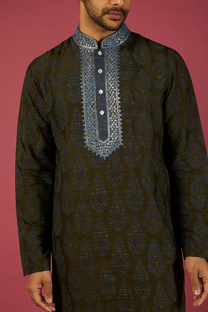 Bottle Green Tussar Floral Printed & Mirror Embroidered Kurta Set by Krishna Mehta Men at Pernia's Pop Up Shop