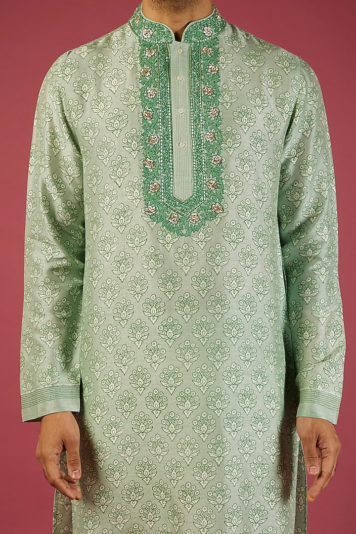 Green Tussar Floral Printed & Embroidered Kurta Set by Krishna Mehta Men at Pernia's Pop Up Shop