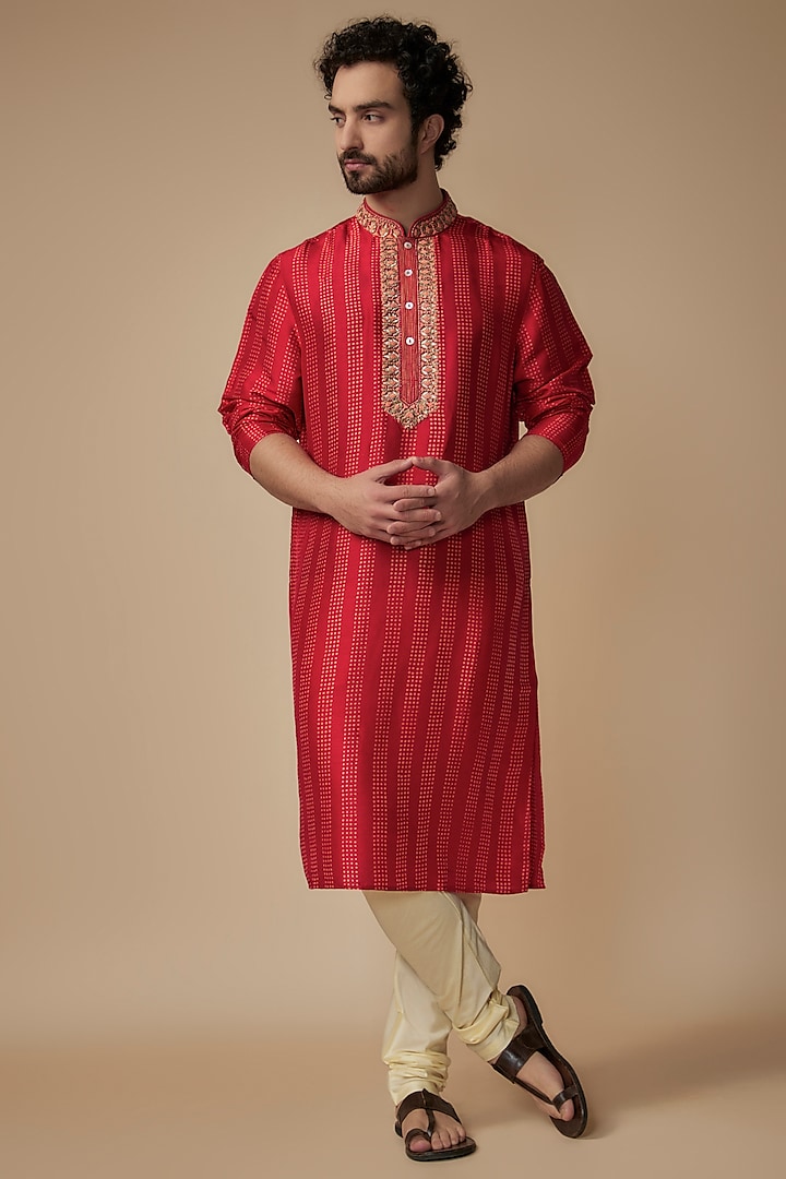 Red Tussar Zardosi Embroidered Kurta Set by Krishna Mehta Men at Pernia's Pop Up Shop