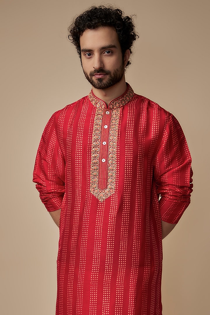 Red Tussar Zardosi Embroidered Kurta Set by Krishna Mehta Men at Pernia's Pop Up Shop