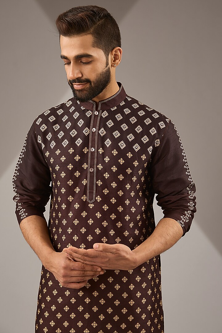 Brown Raw Silk Block Printed Short Kurta Set by Krishna Mehta Men at Pernia's Pop Up Shop