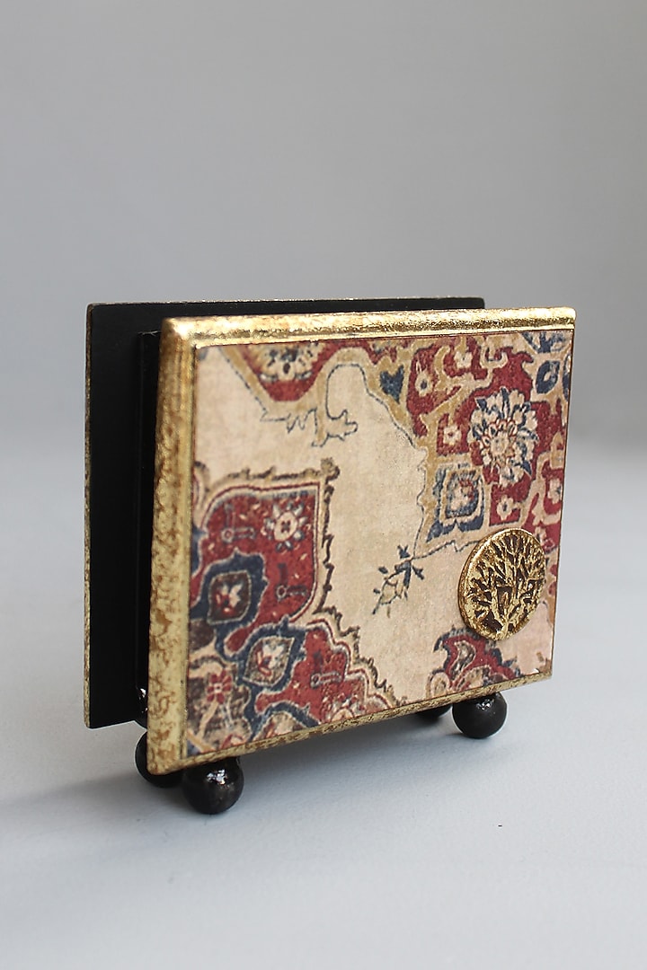 Ivory Handcrafted Abeer Tissue Box by Karo at Pernia's Pop Up Shop