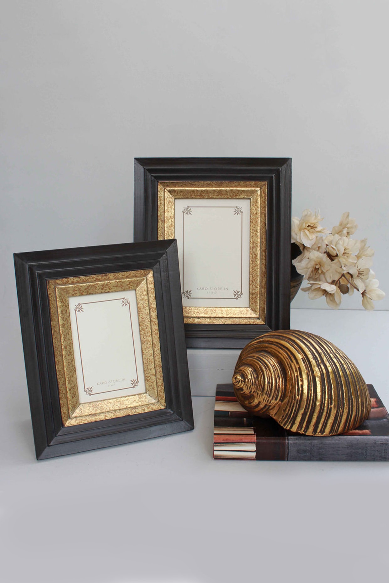 Brown Kara Photo Frame In Wood by Karo at Pernia's Pop Up Shop 2025
