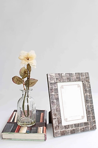 Silver Textured Photo Frame by Karo