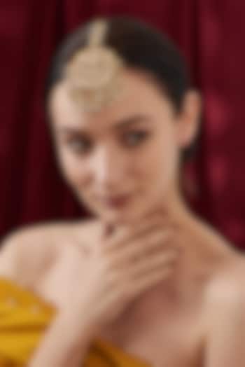 Gold Finish Kundan Polki & Pearl Maang Tikka by Kreart at Pernia's Pop Up Shop