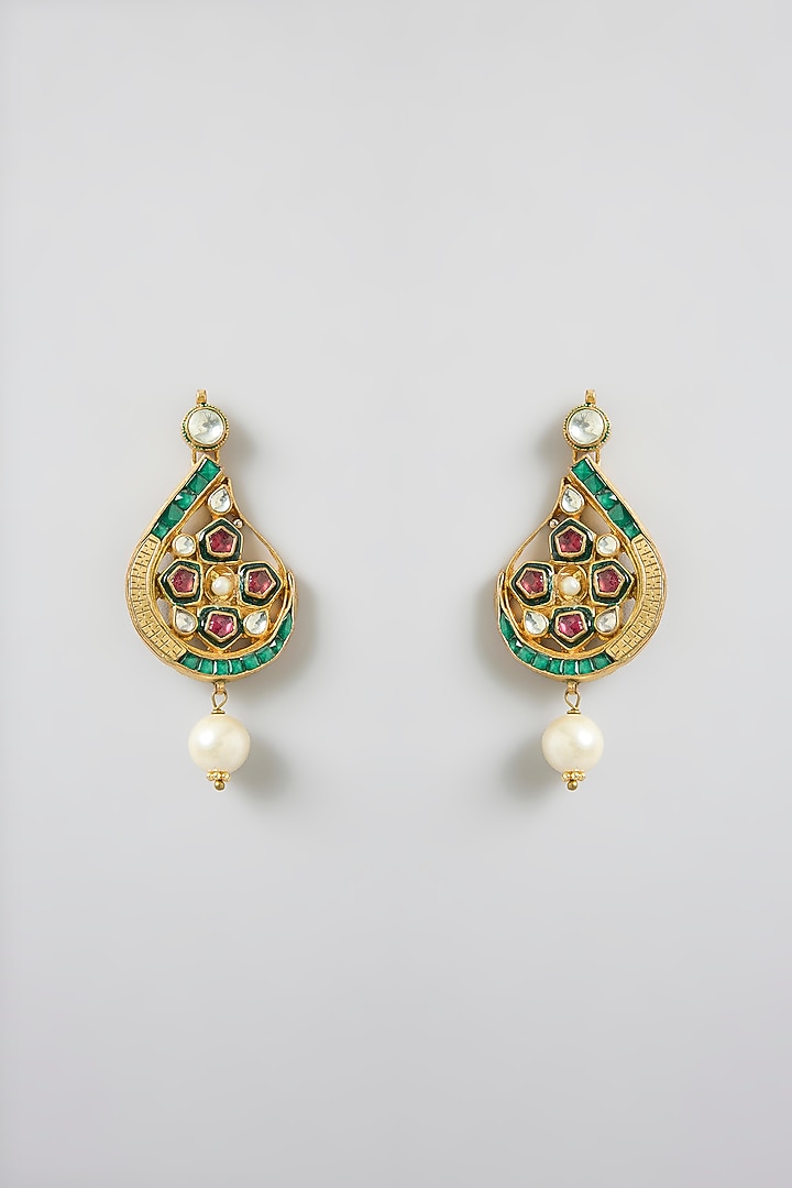 Gold Finish Kundan Polki Pendant Necklace Set by Kreart at Pernia's Pop Up Shop