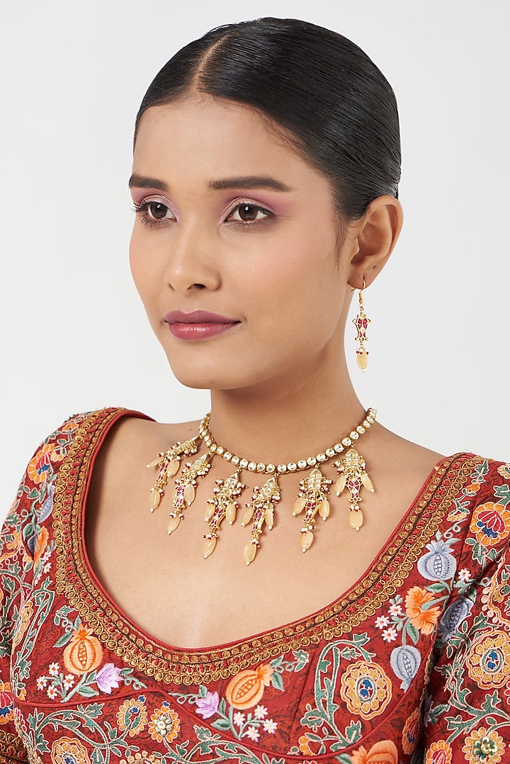 Gold Finish Necklace Set With Kundan Polki by Kreart at Pernia's Pop Up Shop