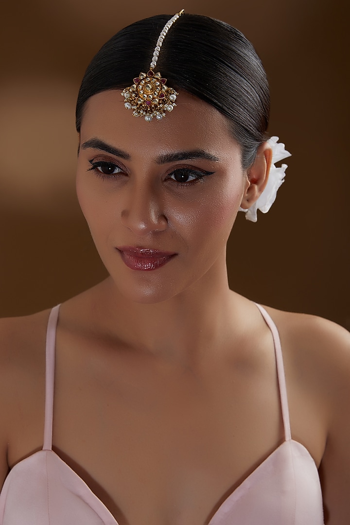 Gold Finish Kundan Polki & Pearl Beaded Maangtikka by Kreart at Pernia's Pop Up Shop