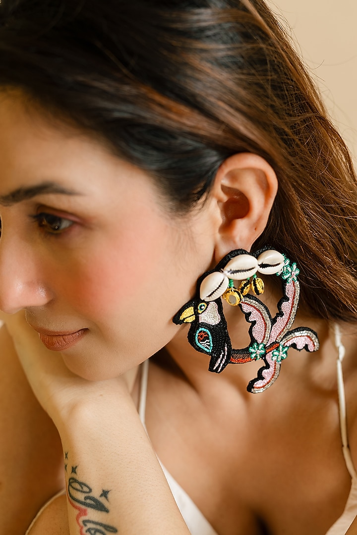 Black Cowrie Shell & Bead Hand Embroidered Stud Earrings by KrutiArts at Pernia's Pop Up Shop