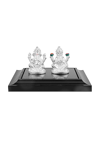 Pure Silver Lord Ganesh & Laxmi Idol by KRYSALIIS HOME
