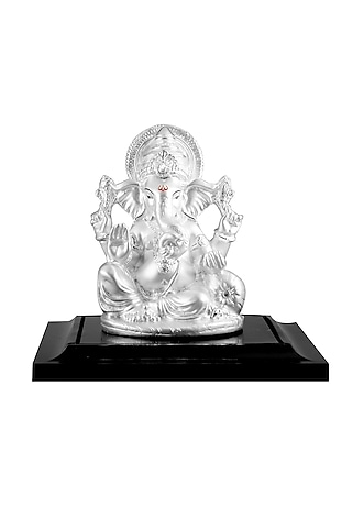 Pure Silver Lord Ganesha Idol by KRYSALIIS HOME