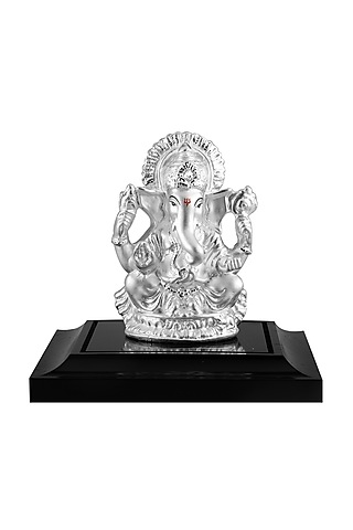 Pure Silver Lord Ganesha Idol by KRYSALIIS HOME