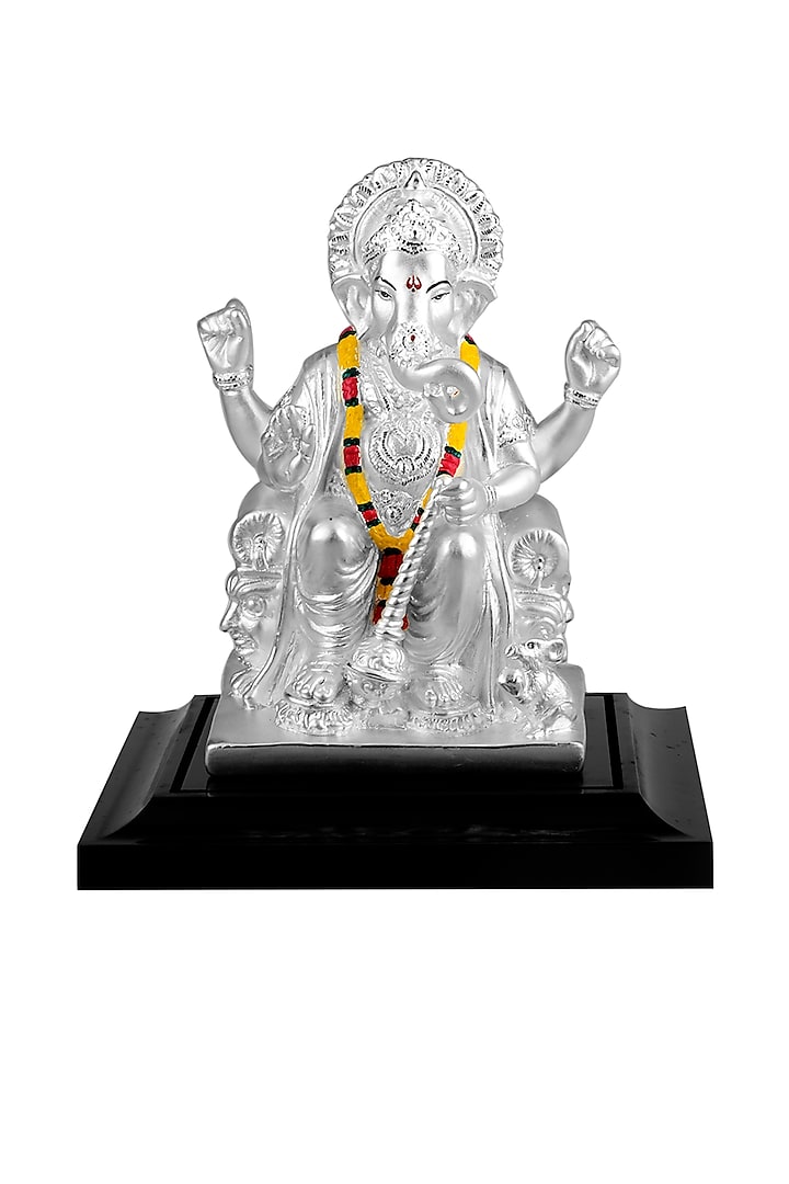 Pure Silver Lord Ganesha Idol by KRYSALIIS HOME