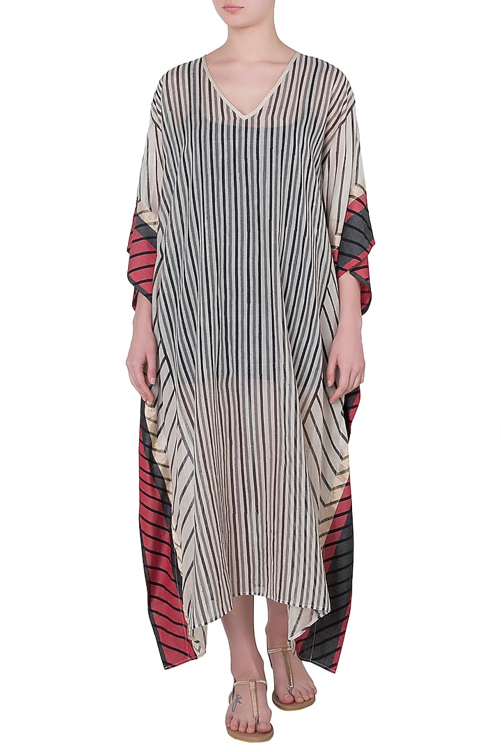 Off White Printed Kaftan Kurta by Krishna Mehta at Pernia's Pop Up Shop