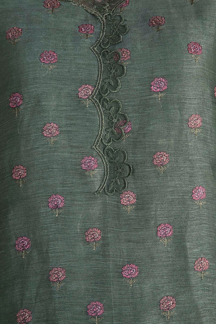 Green Embroidered Tunic Set by Krishna Mehta at Pernia's Pop Up Shop