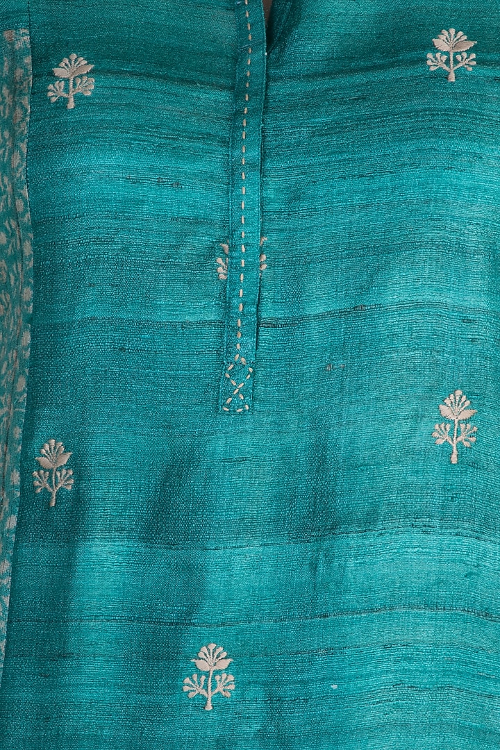 Turquoise Printed Tunic by Krishna Mehta at Pernia's Pop Up Shop