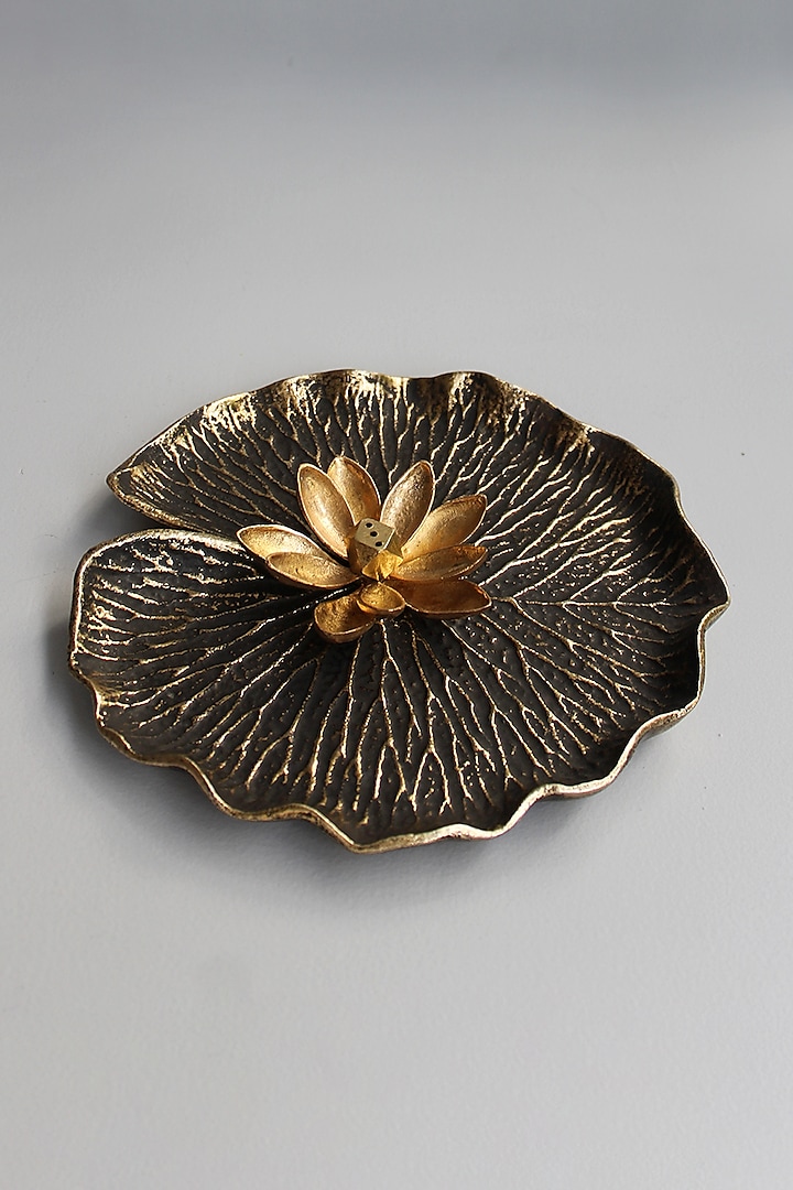 Rust Gold Incense Holder by Karo at Pernia's Pop Up Shop