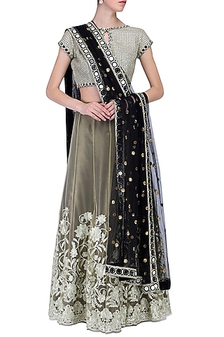 Beige and gold embroidered lehenga set by KRASNA
