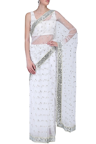 White embroidered saree set by KRASNA
