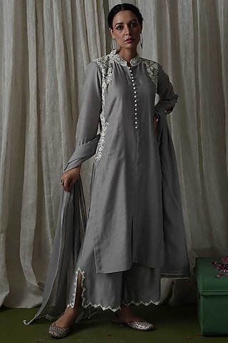 Grey Chanderi Silk Embroidered Kurta Set by Kanika sharma
