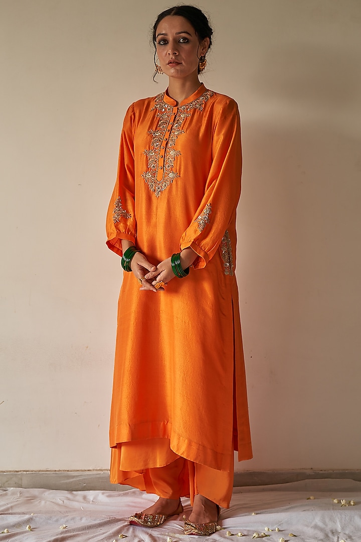 Orange Zardosi Embroidered Kurta Set by Kanika sharma