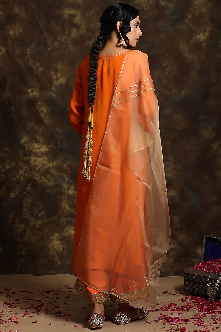 Kesari Silk Kurta Set by Kanika sharma at Pernia's Pop Up Shop