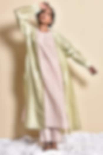 Light Green Hand Embroidered Kurta Set by Kanika sharma