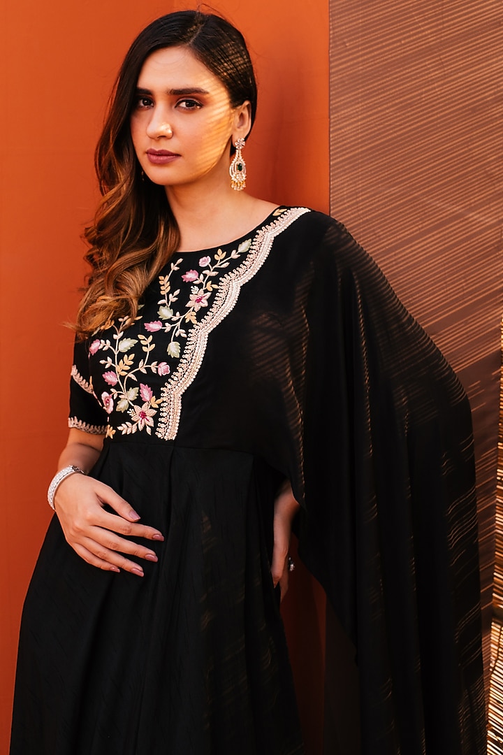 Black Silk & Crepe Embroidered Gown by Kesar studio at Pernia's Pop Up Shop